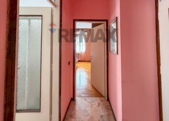 Hall / corridoio - Two-room apartment via Diaz
22, Nerviano - photo 10