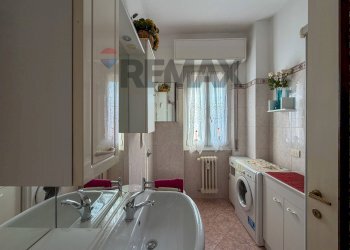 Bagno - Two-room apartment via Diaz
22, Nerviano - photo 13