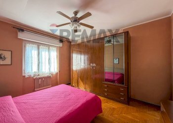 Camera / camera da letto - Two-room apartment via Diaz
22, Nerviano - photo 15