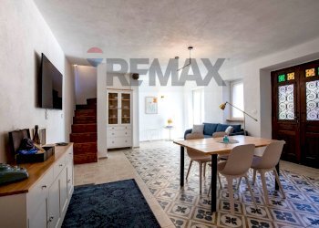 Sala da pranzo - Two-room apartment Via Luigi Civetta
4, Colonno - photo 6