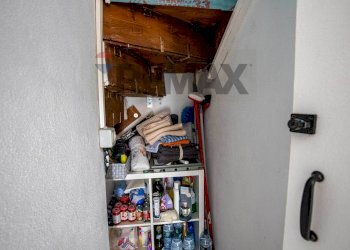 Dispensa di stoccaggio - Two-room apartment Via Luigi Civetta
4, Colonno - photo 16