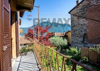 Balcone - Two-room apartment Via Luigi Civetta
4, Colonno - photo 23
