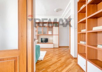 Hall / corridoio - Appartamento Via Dei Tulipani
13, Milano - foto 14