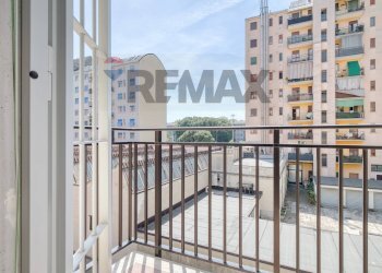 Balcone - Appartamento Via Dei Tulipani
13, Milano - foto 23