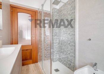 Bagno - Appartamento Via Dei Tulipani
13, Milano - foto 28