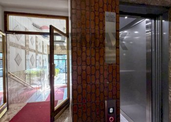 Bagno - Appartamento Via Dei Tulipani
13, Milano - foto 30