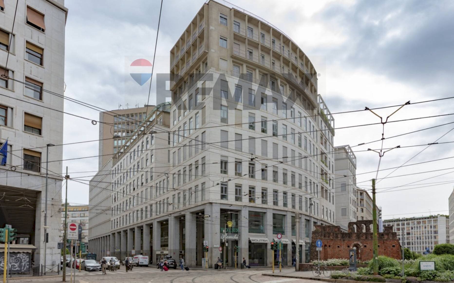 Edificio all\'aperto - Ufficio Via Maurizio Gonzaga
5, Milano - foto 3