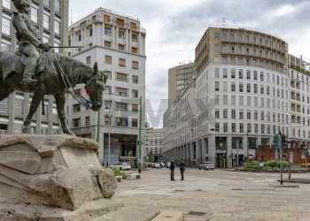 Edificio all\'aperto - Ufficio Via Maurizio Gonzaga
5, Milano - foto 4