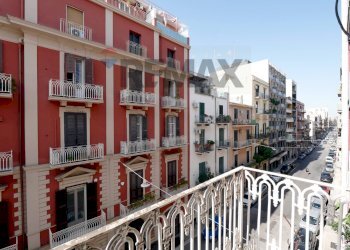 Balcone - Four-room apartment Via Dante Alighieri
 
251, Bari - photo 15