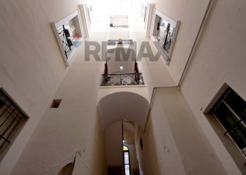 Soggiorno - Four-room apartment Via Dante Alighieri
 
251, Bari - photo 18