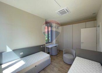 Camera / camera da letto - Three-room apartment Via Roma
 
41, Viggiù - photo 11