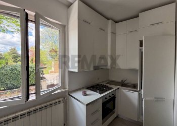 Cucina - Independent house Gazzada Schianno - photo 7