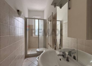 Bagno - Independent house Gazzada Schianno - photo 9