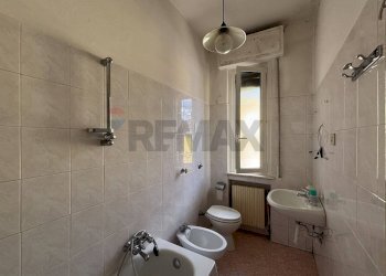 Bagno - Independent house Gazzada Schianno - photo 15