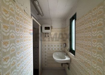 Bagno - Independent house Gazzada Schianno - photo 24