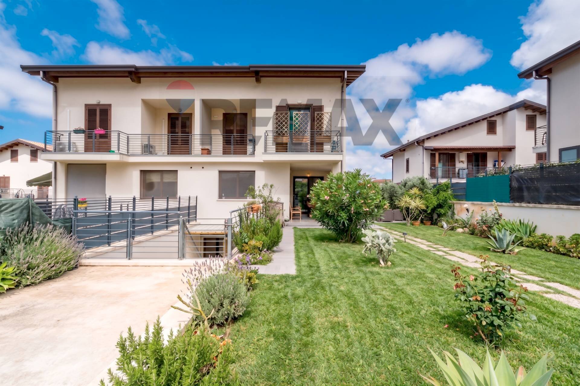Villa Unifamiliare - Villa Via Faraona
 
10, Villabate - foto 1