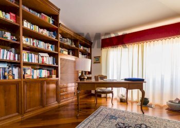 Ufficio - Villa Via Caravaglios
 
61, Castelvetrano - photo 22