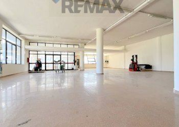 Parcheggio - Shed Via aielli
28, San Giuseppe Vesuviano - photo 5