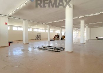 Parcheggio - Shed Via aielli
28, San Giuseppe Vesuviano - photo 7