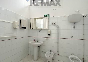 Bagno - Shed Via aielli
28, San Giuseppe Vesuviano - photo 13