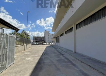 Edificio all\'aperto - Shed Via aielli
28, San Giuseppe Vesuviano - photo 20