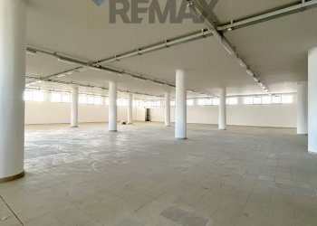 Parcheggio - Shed Via aielli
28, San Giuseppe Vesuviano - photo 23