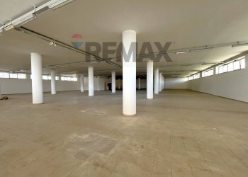 Parcheggio - Shed Via aielli
28, San Giuseppe Vesuviano - photo 26