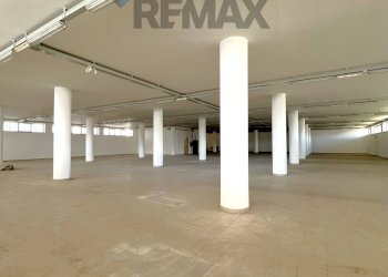 Parcheggio - Shed Via aielli
28, San Giuseppe Vesuviano - photo 27
