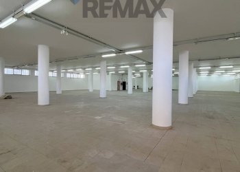 Parcheggio - Shed Via aielli
28, San Giuseppe Vesuviano - photo 29