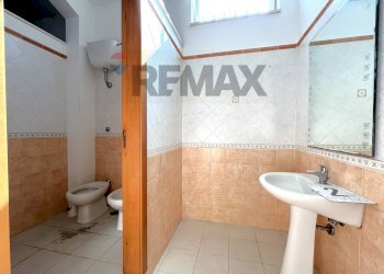 Bagno - Shed Via aielli
28, San Giuseppe Vesuviano - photo 31