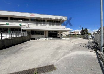 Edificio all\'aperto - Shed Via aielli
28, San Giuseppe Vesuviano - photo 42