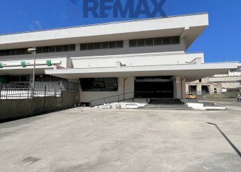 Edificio all\'aperto - Shed Via aielli
28, San Giuseppe Vesuviano - photo 43