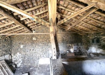 Stanza vuota - Terreno agricolo Contrada Rovitello
snc, Castiglione di Sicilia - foto 16