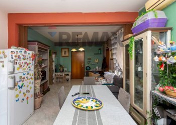 Sala da pranzo - Trilocale Via Chisari
 
3, Catania - foto 3