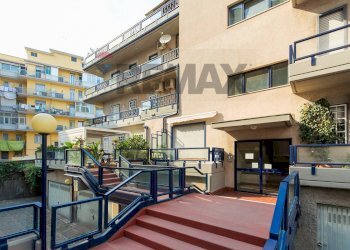 Edificio all\'aperto - Trilocale Via Chisari
 
3, Catania - foto 30
