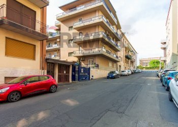 Edificio all\'aperto - Trilocale Via Chisari
 
3, Catania - foto 37