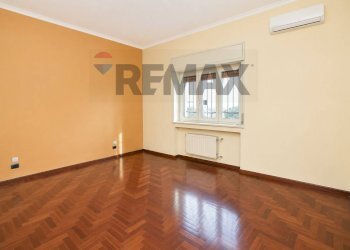 Stanza vuota - Appartamento Via Novaluce
 
38, Tremestieri Etneo - foto 16