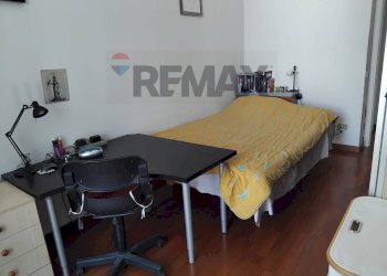 Camera / camera da letto - Three-room apartment Via Ruggero Leoncavallo
 
37/A, Milano - photo 15