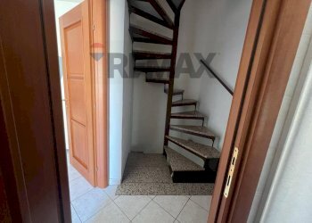 Scale - Independent house Via Salvatore Battaglia
 
11, Santa Maria di Licodia - photo 10