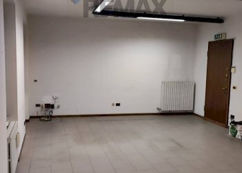 Stanza vuota - Laboratory Via Piloni
 
40, Lecco - photo 7