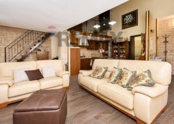 Soggiorno - Casa semi indipendente Via Solferino
12, Catania - foto 7