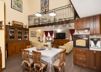 Sala da pranzo - Casa semi indipendente Via Solferino
12, Catania - foto 9