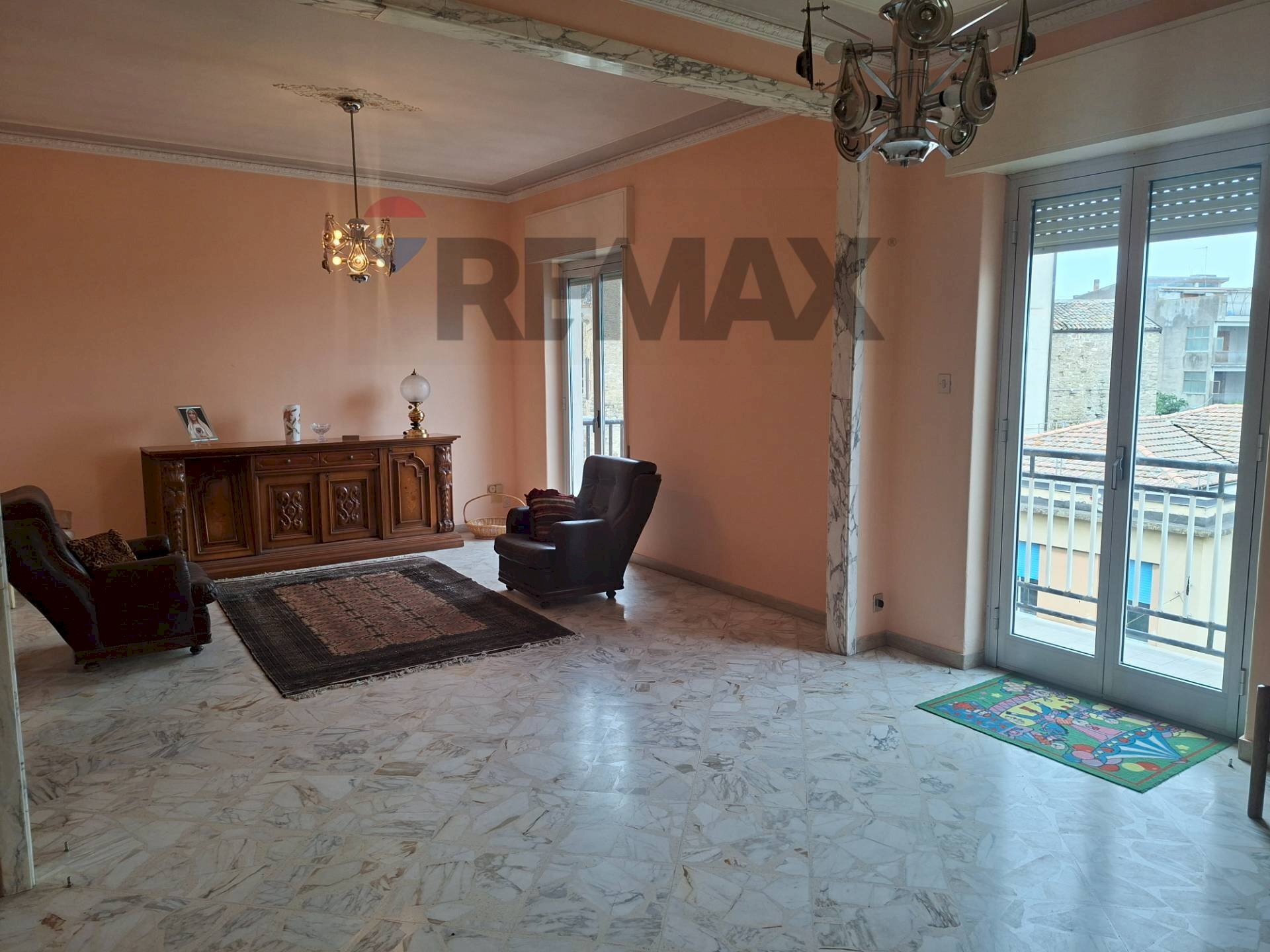 Soggiorno - Appartamento Via del Popolo
 
16, Regalbuto - foto 2