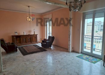Soggiorno - Appartamento Via del Popolo
 
16, Regalbuto - foto 2