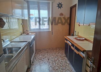 Cucina - Appartamento Via del Popolo
 
16, Regalbuto - foto 10