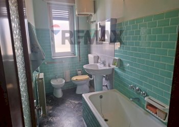Bagno - Appartamento Via del Popolo
 
16, Regalbuto - foto 14