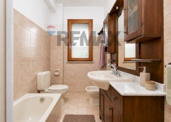 Bagno - Appartamento Via Finocchiari
113, Aci Catena - foto 6