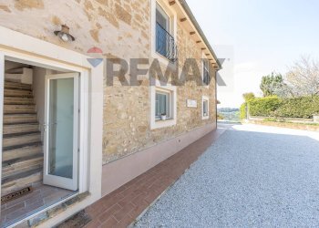 Casa all\'aperto - Agriturismo VIA VOCABOLO CHIORANO
10, Magliano Sabina - photo 56