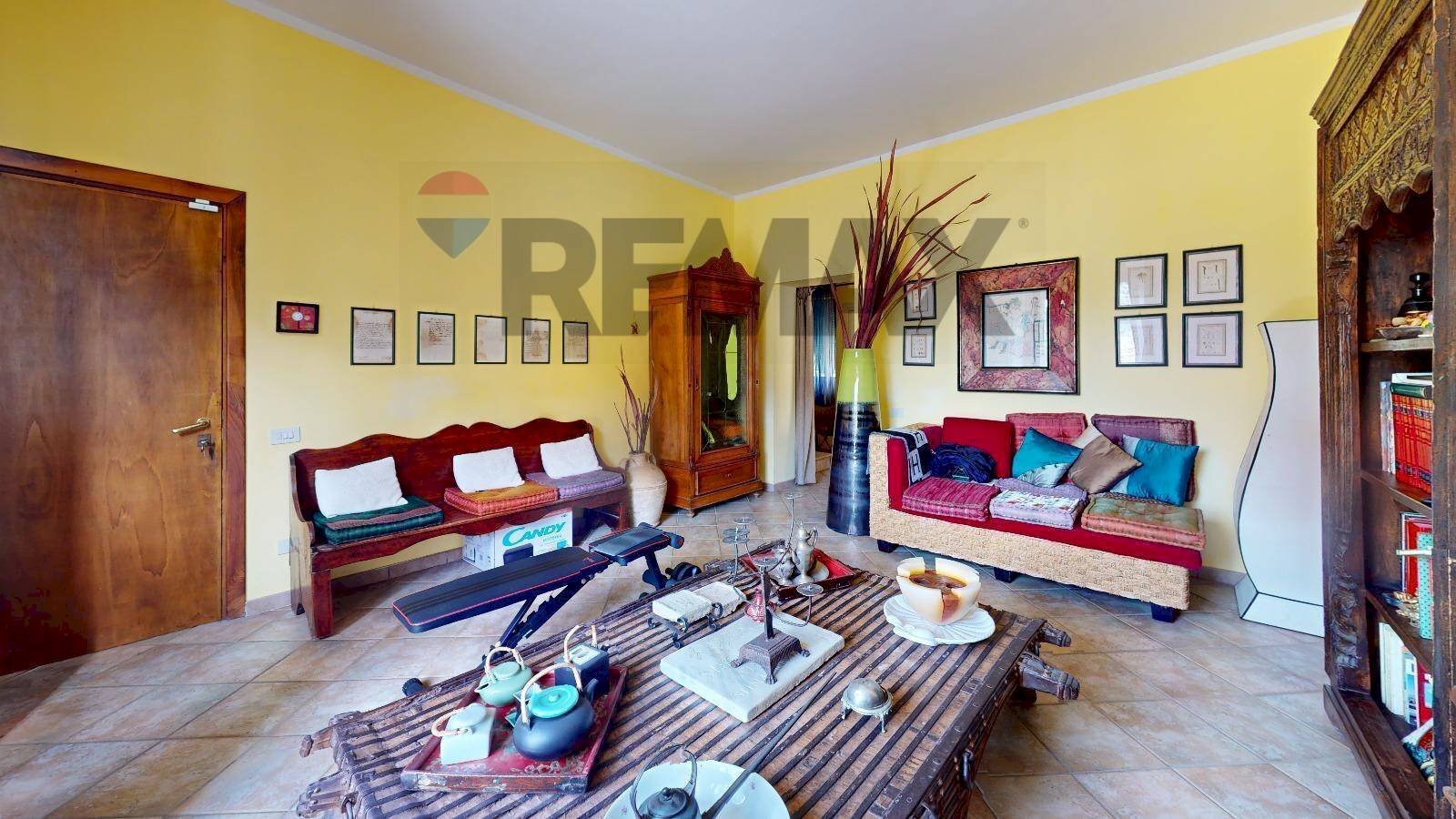 Soggiorno - Semi-detached house Belfiore Via Ferdinando Innamorati
 
27, Foligno - photo 1