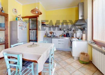 Cucina - Semi-detached house Belfiore Via Ferdinando Innamorati
 
27, Foligno - photo 4